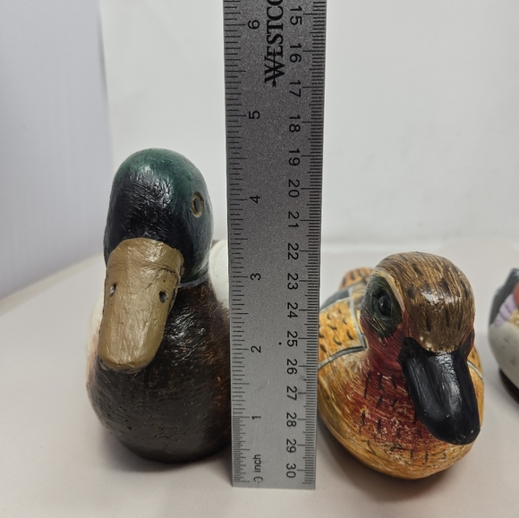 Family Of Ducks Dad, Mom & Baby 2 Larger Ones Resin Small Ceramic? Vtg Hand Made - Picture 12 of 13